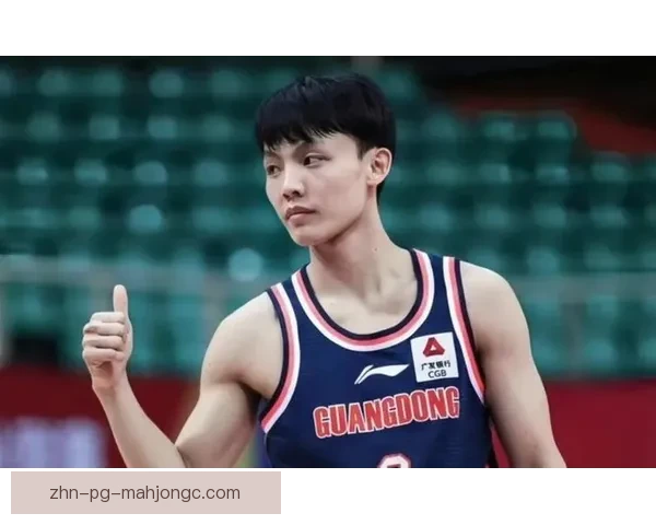 体育明星风采瞬间捕捉展现赛场激情与拼搏精神的精彩画面